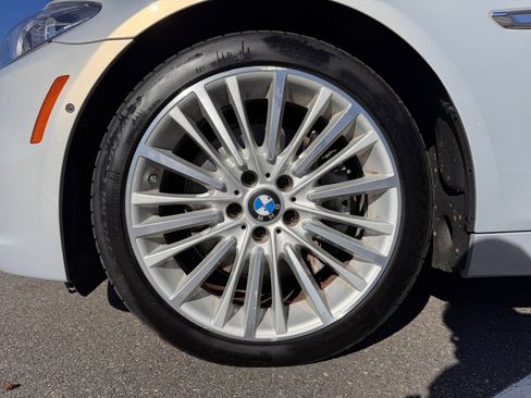 Used 2016 BMW 550i xDrive Sedan image 65