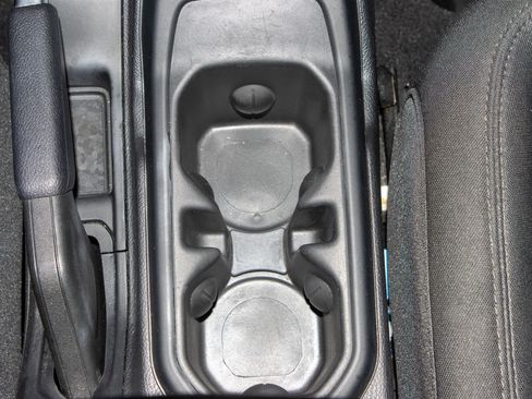 Used 2021 Jeep Wrangler Willys image 22