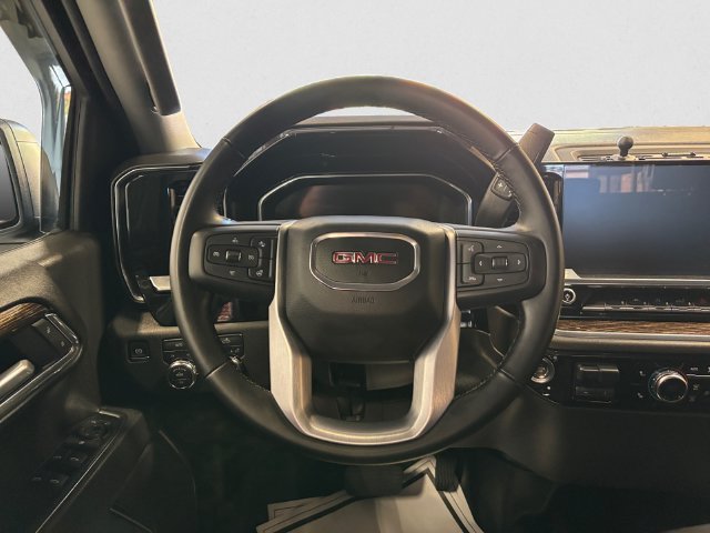 Used 2025 GMC Sierra 1500 Elevation AWD/4WD image 13