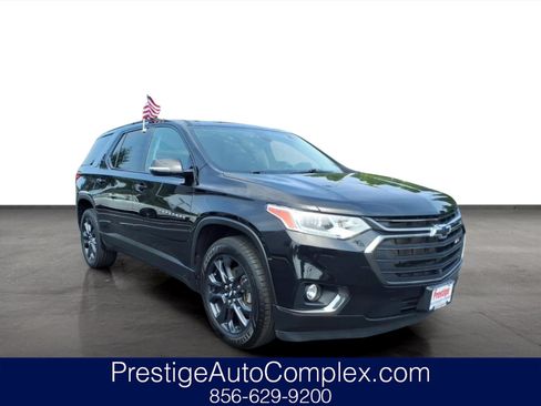 Used 2020 Chevrolet Traverse RS AWD/4WD image 1