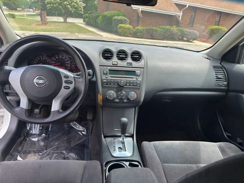 Used 2008 Nissan Altima 2.5 S FWD image 11
