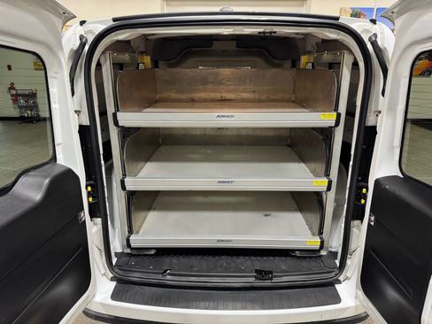 Used 2019 RAM ProMaster City Tradesman SLT image 15