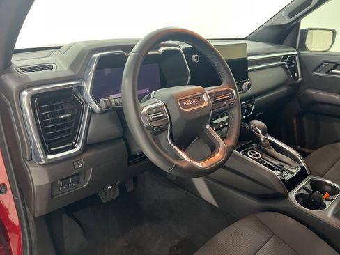 Used 2024 GMC Canyon Elevation w/ Convenience Package image 9