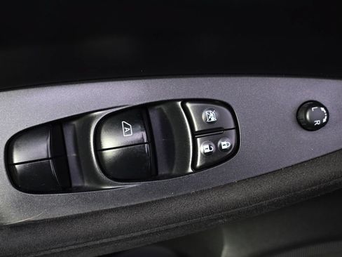 Used 2016 Nissan Leaf S w/ Charger Package FWD image 20
