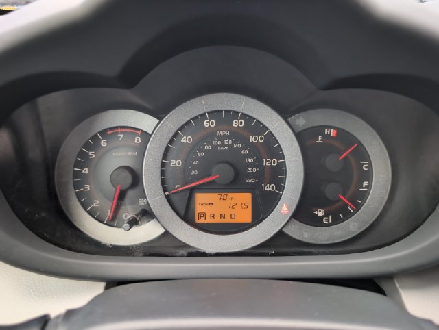 Used 2011 Toyota RAV4 Limited w/ Limited Extra Value Pkg AWD/4WD image 22