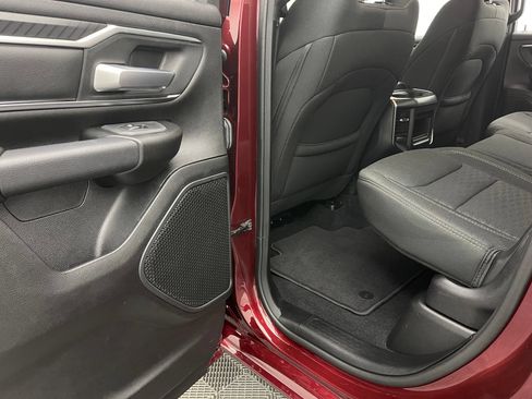Used 2025 RAM 1500 Big Horn AWD/4WD image 37