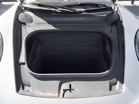 Used 2024 Porsche 911 Carrera GTS w/ Premium Package image 14