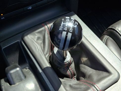 Used 2008 Ford Mustang Shelby GT500 RWD image 22