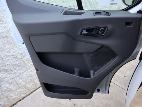 New 2025 Ford Transit 150 Low Roof image 22