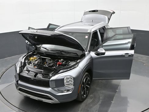 Used 2022 Mitsubishi Outlander SEL FWD image 45