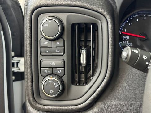 Used 2024 Chevrolet Silverado 1500 W/T w/ WT Value Package AWD/4WD image 28