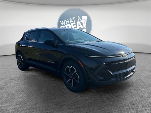 New 2026 Chevrolet Equinox EV LT image 1