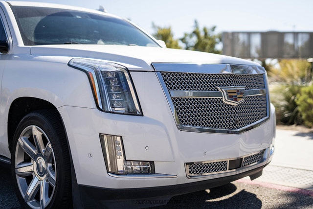 Used 2017 Cadillac Escalade Platinum AWD/4WD image 81