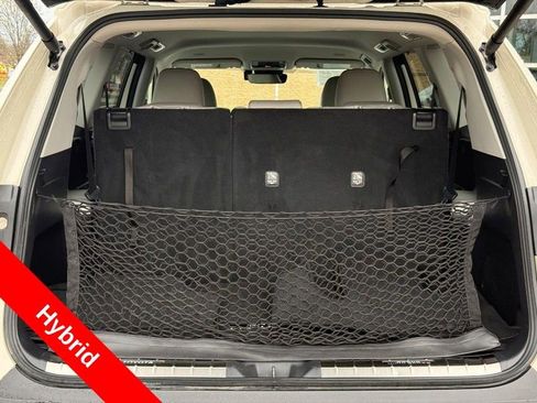 Used 2024 Toyota Grand Highlander XLE FWD image 9