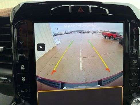 Used 2023 RAM 1500 Limited w/ Off Road Group AWD/4WD image 19