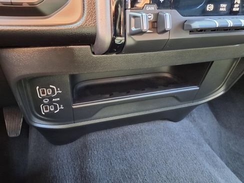 Used 2026 RAM 2500 Big Horn AWD/4WD image 11