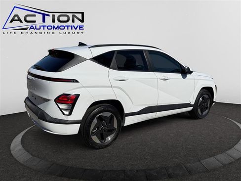 Used 2024 Hyundai Kona SEL image 8