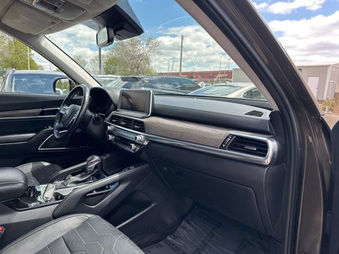 Used 2020 Kia Telluride SX w/ SX Prestige Package AWD/4WD image 36