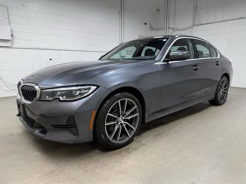 Used 2019 BMW 330i xDrive Sedan w/ Convenience Package image 1