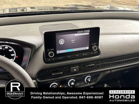 Certified 2023 Honda HR-V LX image 6