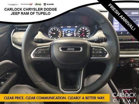 Used 2023 Jeep Compass Latitude AWD/4WD image 24
