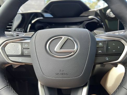 Used 2025 Lexus NX 350h AWD w/ Accessory Package (K3) image 36