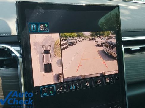 Used 2025 GMC Sierra EV Denali AWD/4WD image 26