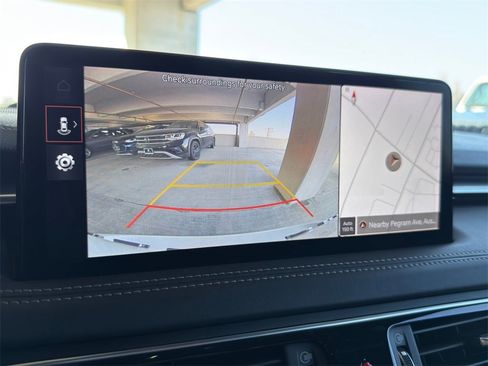 Used 2022 Genesis G70 3.3T image 18