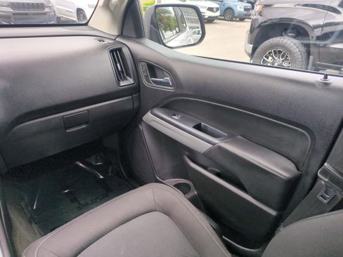 Used 2018 Chevrolet Colorado LT image 19