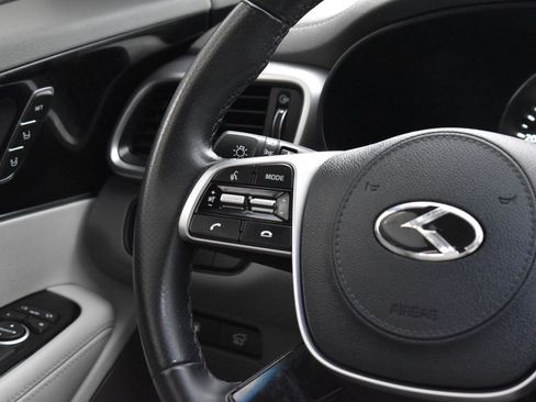 Certified 2020 Kia Sorento SX image 20