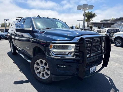 Used 2023 RAM 2500 Laramie AWD/4WD image 2