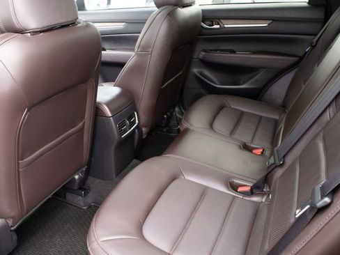 Used 2023 MAZDA CX-5 Signature image 17