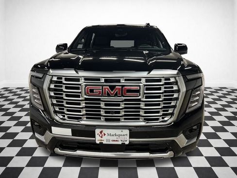New 2026 GMC Yukon XL Denali w/ Denali Reserve Package image 3