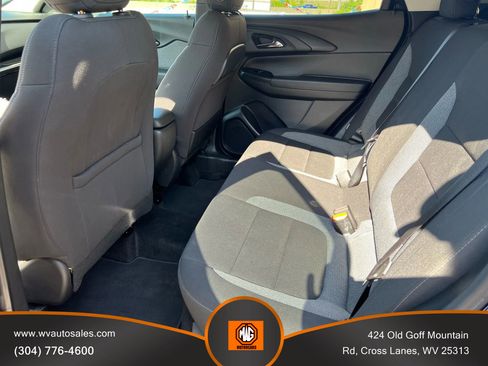 Used 2022 Chevrolet TrailBlazer LT w/ Convenience Package image 16