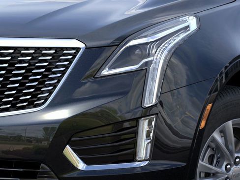 New 2026 Cadillac XT5 Luxury image 34