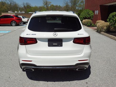 Used 2022 Mercedes-Benz GLC 300 4MATIC image 6