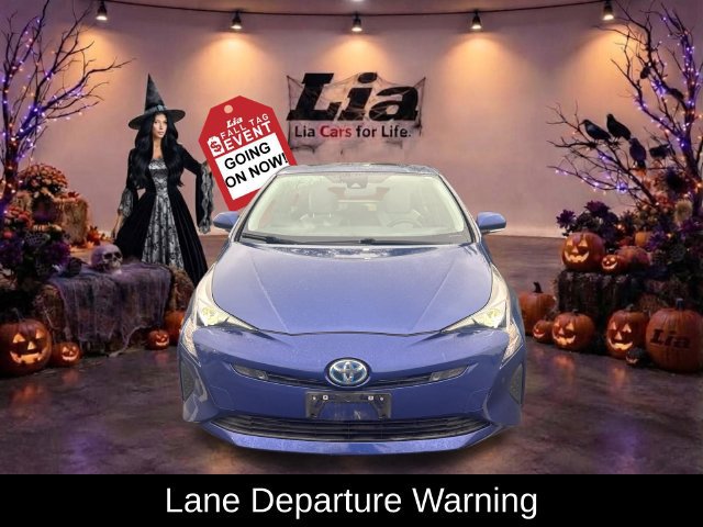 Used 2017 Toyota Prius Three w/ Advanced Technology Package FWD image 9