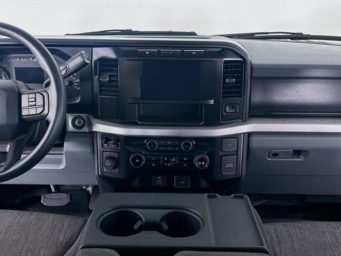 Used 2024 Ford F350 XLT image 35