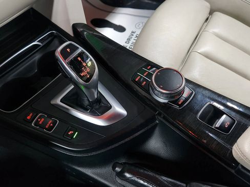 Used 2018 BMW 430i xDrive 430i xDrive Convertible 2D image 34