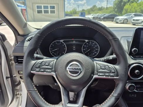 Used 2021 Nissan Sentra SR FWD image 31