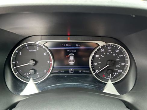 Used 2024 Nissan Sentra SV FWD image 17