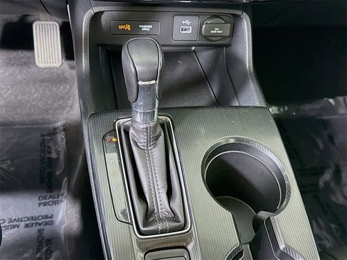 Used 2024 Honda Civic EX-L image 8