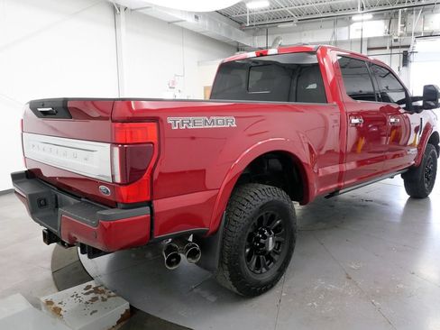 Used 2022 Ford F350 Platinum w/ Tremor Off-Road Package AWD/4WD image 7