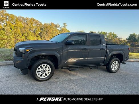Certified 2025 Toyota Tacoma SR5 AWD/4WD image 1