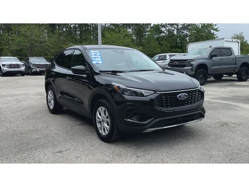 Used 2025 Ford Escape Active AWD/4WD image 2