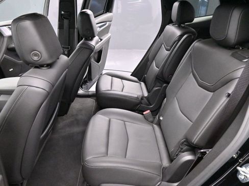 Certified 2025 Cadillac XT6 Premium Luxury image 26