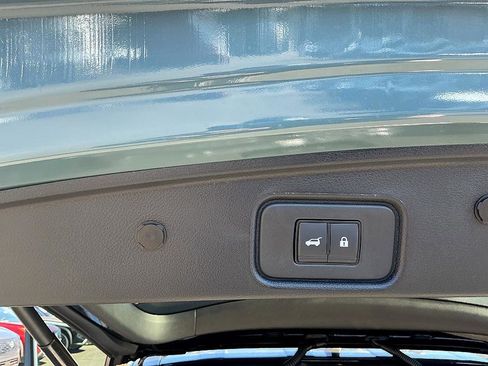 New 2026 Nissan Pathfinder Platinum image 28