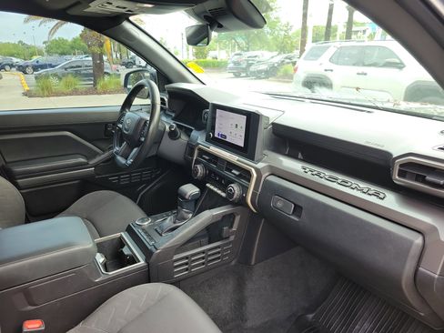 Used 2024 Toyota Tacoma SR5 image 31