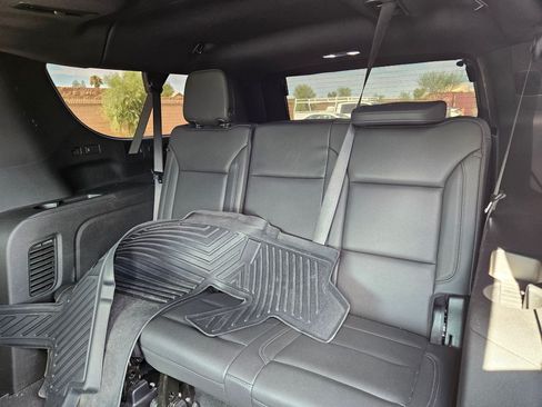 Certified 2025 Chevrolet Suburban LT w/ Comfort Package RWD image 26
