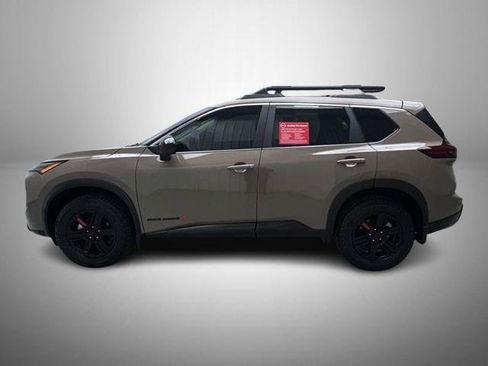 Certified 2025 Nissan Rogue SV AWD/4WD image 8